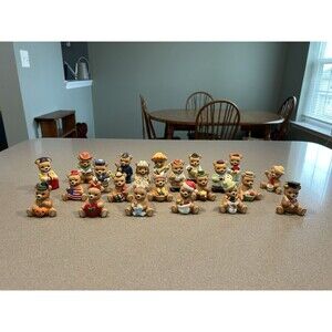 Lot Of 22 Homco Bears Holiday Career Thanksgiving Christmas Graduation Bride